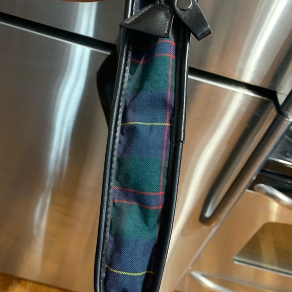 Mundi Classic Green Tartan Zipper Pouch - Picture 4 of 5